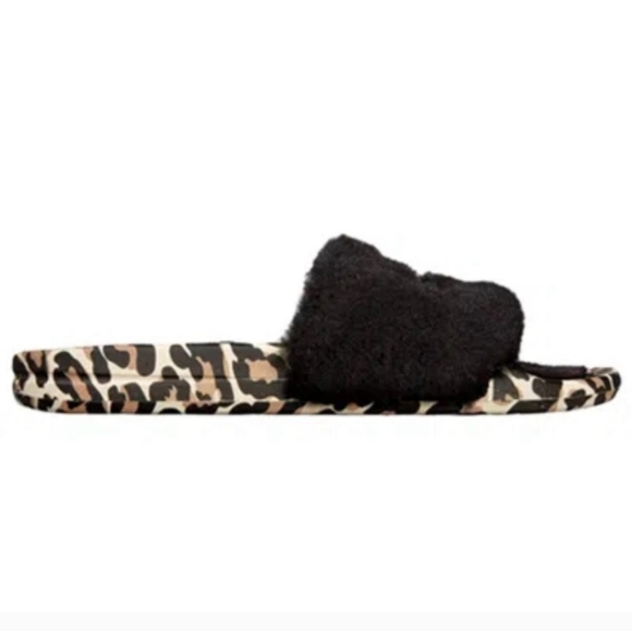NIB!! APL,  Women's Shearling Slide,  Black/ Leopard, Size 8, MSRP $195 - Picture 1 of 6
